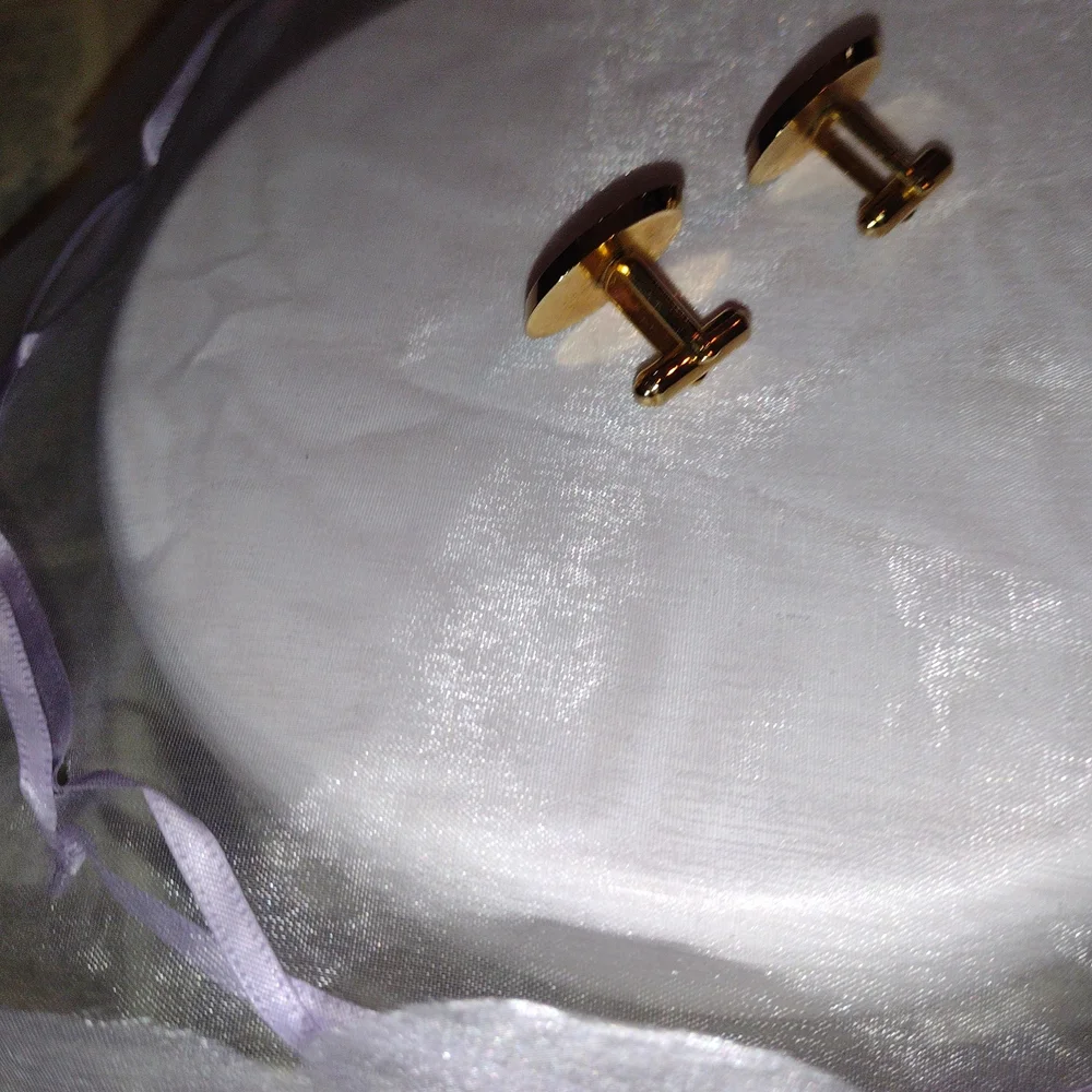 VINTAGE Gold Oval Cuff Links